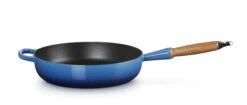 Le Creuset Hapjespan Signature - Azure - ø 28 Cm / 3.6 Liter- Geëmailleerde Anti-aanbaklaag 7 Le Creuset Hapjespan Signature - Azure - ø 28 Cm / 3.6 Liter- Geëmailleerde Anti-aanbaklaag -Keukenbenodigdheden Winkel 20259282200422 alt1