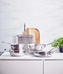 BK Grillpan Superior Tri-Ply - 28 X 28 Cm - Zonder Anti-aanbaklaag 9 BK Grillpan Superior Tri-Ply - 28 X 28 Cm - Zonder Anti-aanbaklaag -Keukenbenodigdheden Winkel 62118dd31368e69ff2d0035c776483d26ddefbd9 BK SUPTR ESH 3PLY 6 7 pc Set 1