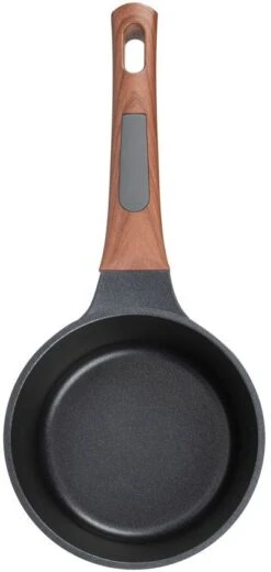 Resto Kitchenware Steelpan Capella - ø 16 Cm / 1.4 Liter - Standaard Anti-aanbaklaag -Keukenbenodigdheden Winkel 93500.4260403579015.ver08