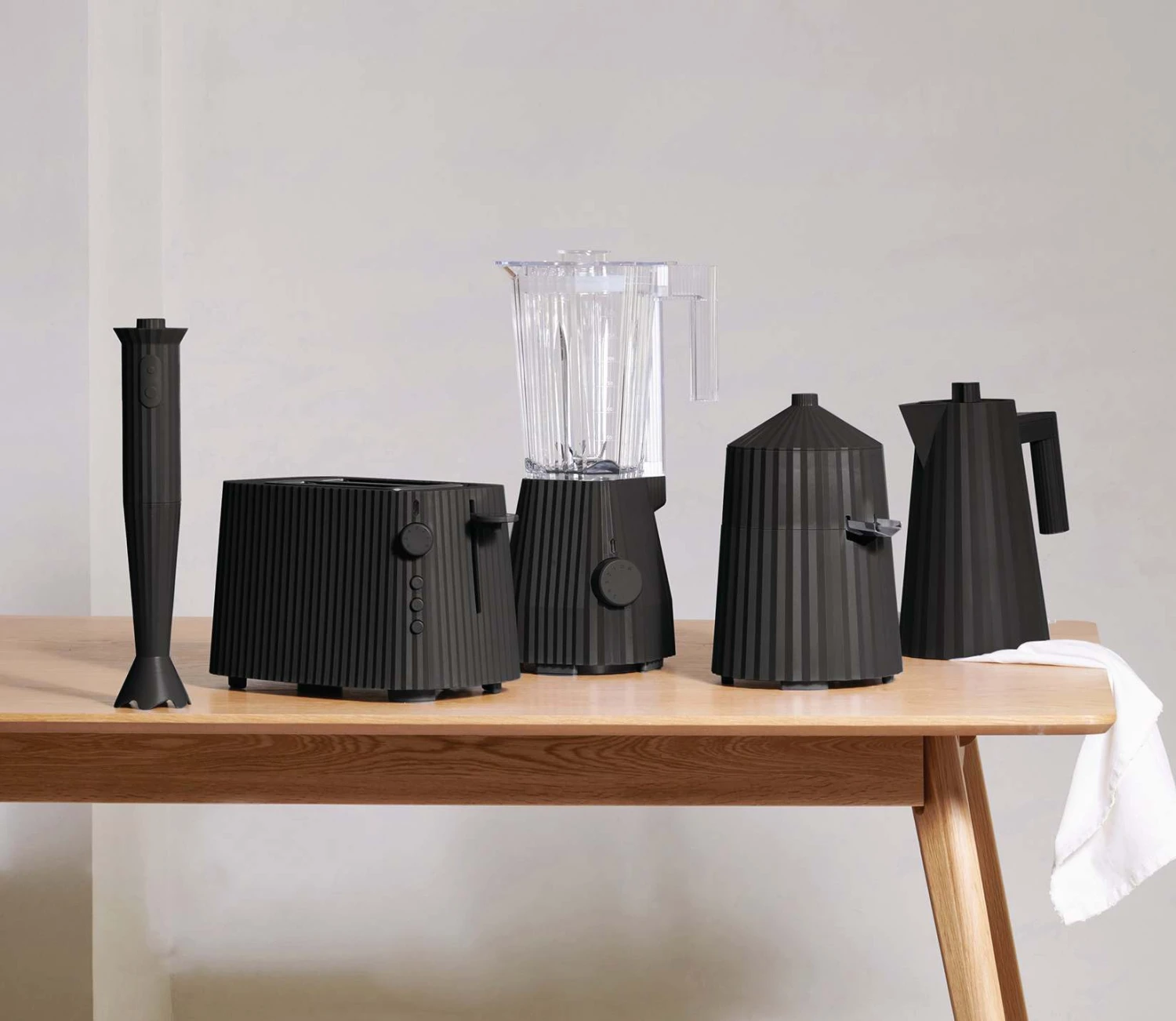 Alessi Staafmixer Plissé - 2 Standen - Zwart - Michele De Lucchi - MDL10 B 6 Alessi Staafmixer Plissé - 2 Standen - Zwart - Michele De Lucchi - MDL10 B - Afbeelding 4