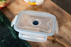 Sareva Vacuum Ovenschalen / Vershoudbakjes - Hittebestendig Glas - 3 Delige Set / 970 Ml + 1.7 Ltr 11 Sareva Vacuum Ovenschalen / Vershoudbakjes - Hittebestendig Glas - 3 Delige Set / 970 Ml + 1.7 Ltr -Keukenbenodigdheden Winkel Crumble in ovenschaal en vershoudbakjes 5 2