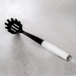 KitchenAid Spaghettilepel Classic - Wit -Keukenbenodigdheden Winkel KitchenAid lyzka kuchenna CLASSIC KCG005OHWHE 5057982066437