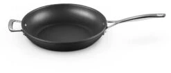 Le Creuset Sauteerpan Les Forgées TNS - ø 30 Cm / 3.7 Liter - Standaard Anti-aanbaklaag -Keukenbenodigdheden Winkel LC 20190624 ZS PS FS 51101300010202 002