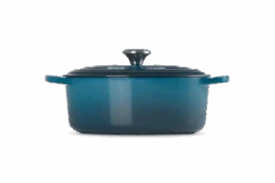 Le Creuset Braadpan Signature - Ovaal - Deap Teal - ø 29 Cm / 4.7 Liter 14 Le Creuset Braadpan Signature - Ovaal - Deap Teal - ø 29 Cm / 4.7 Liter -Keukenbenodigdheden Winkel LC 20210125 HL PS FS 21178296422430 003