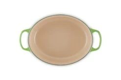 Le Creuset Braadpan Signature - Ovaal - Bamboo - ø 29 Cm / 4.7 Liter 10 Le Creuset Braadpan Signature - Ovaal - Bamboo - ø 29 Cm / 4.7 Liter -Keukenbenodigdheden Winkel LC 20210615 HL PS FS 21178294082430 005 1