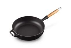 Le Creuset Hapjespan Signature - Mat Zwart - ø 28 Cm / 3.6 Liter- Geëmailleerde Anti-aanbaklaag -Keukenbenodigdheden Winkel LC 20210721 HL PS FS 20259280000422 002