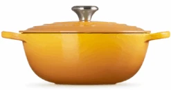 Le Creuset Braadpan Signature - Marmite - Nectar - ø 26 Cm / 4.1 Liter -Keukenbenodigdheden Winkel LC 20220721 HL PS FS 21114266724430 003
