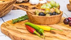 Jay Hill Serveerplank Tunea - Olijfhout - Met Schors - 33 X 15 Cm -Keukenbenodigdheden Winkel Tunea 21 2