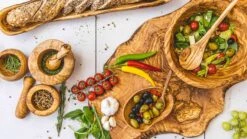 Jay Hill Serveerplank Tunea - Olijfhout - Schors XL 64 - 72 Cm -Keukenbenodigdheden Winkel Tunea 33