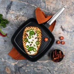 Westinghouse Grillpan Performance - Blissful Black - 28 X 28 Cm - Standaard Anti-aanbaklaag 19 Westinghouse Grillpan Performance - Blissful Black - 28 X 28 Cm - Standaard Anti-aanbaklaag -Keukenbenodigdheden Winkel WCFP0095G28BK 9