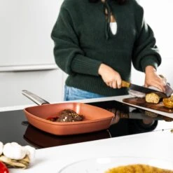 Westinghouse Grillpan Performance - Rebel Red - 28 X 28 Cm - Standaard Anti-aanbaklaag -Keukenbenodigdheden Winkel WCFP0095G28OR 7