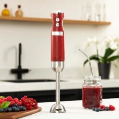 Westinghouse Staafmixer Retro Collections - 600 W - Cranberry Red - WKHBS270RD 11 Westinghouse Staafmixer Retro Collections - 600 W - Cranberry Red - WKHBS270RD -Keukenbenodigdheden Winkel WKHBS270RD Retro Hand Blender 7