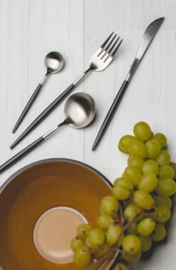 Jay Hill Bestekset - RVS - Zwart - 16-delig / 4 Personen -Keukenbenodigdheden Winkel jay hill bestek rvs 1 1