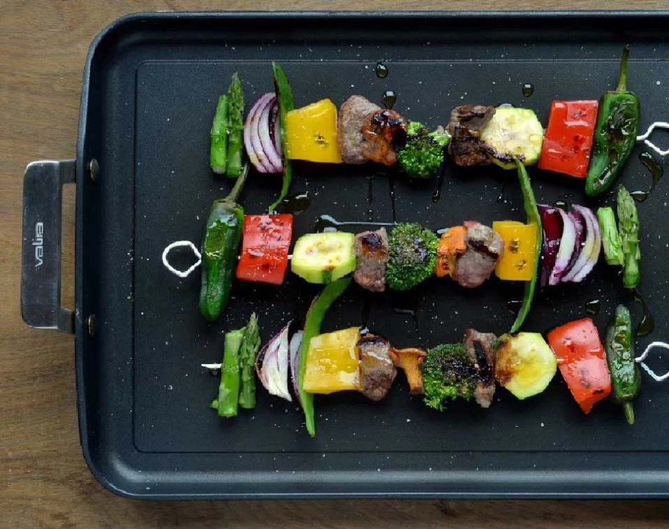 Valira Bakplaat Aire - 28 X 28 Cm - Standaard Anti-aanbaklaag 9 Valira Bakplaat Aire - 28 X 28 Cm - Standaard Anti-aanbaklaag - Afbeelding 7