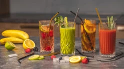 Sareva Herbruikbare Rietjes - Met Borstel - RVS - Gebogen - 4 Stuks -Keukenbenodigdheden Winkel product keuken 7 1