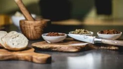 Jay Hill Kaasplank Tunea - Olijfhout - 18 X 16 Cm -Keukenbenodigdheden Winkel tunea 5 1