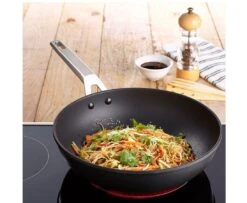 Valira Wokpan Aire Ceramic - ø 30 Cm - Keramische Anti-aanbaklaag -Keukenbenodigdheden Winkel wok aire 3 1